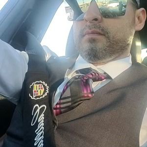 Meet your Posher, Gustavo